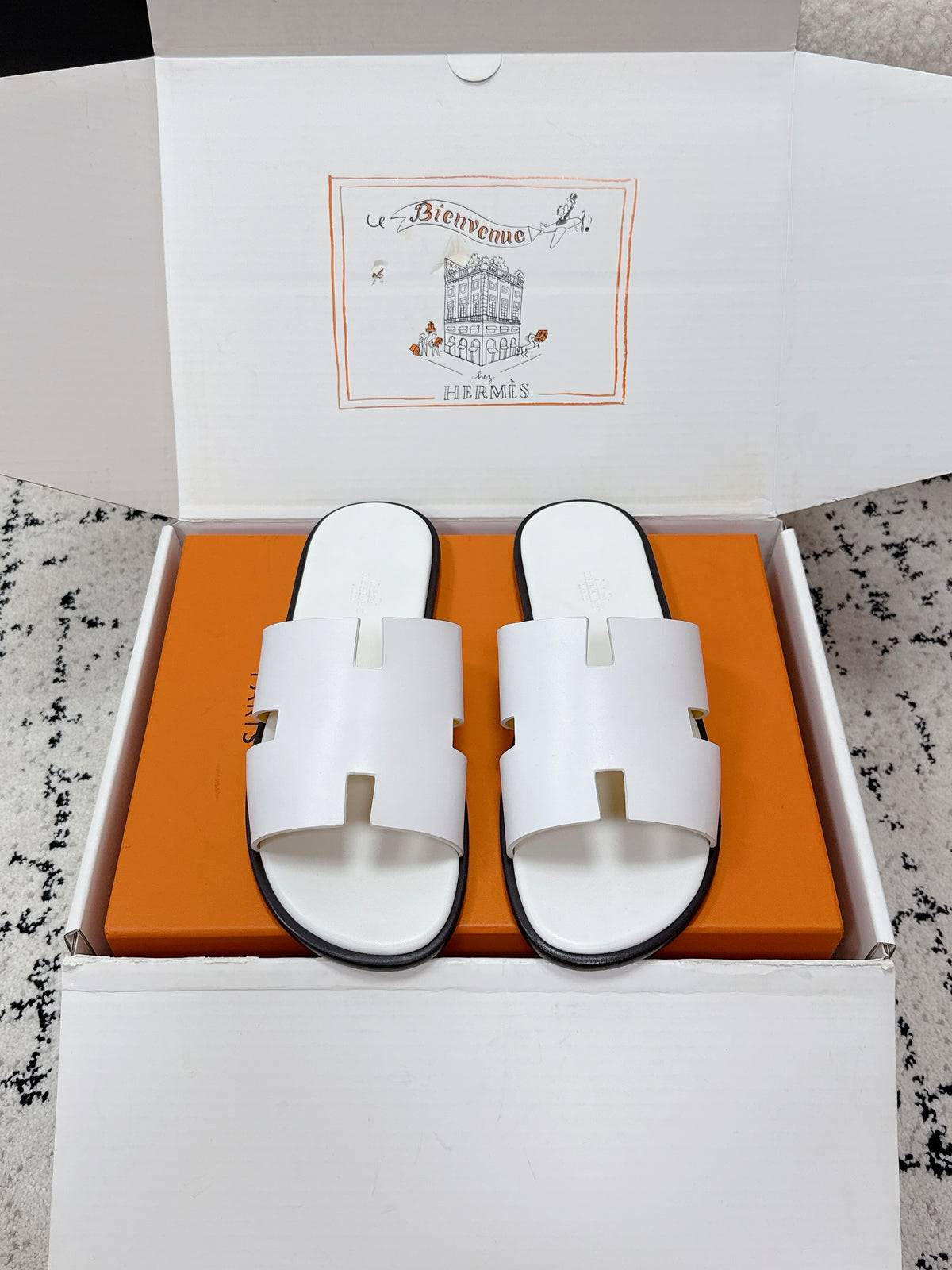 Hermes Izmir Sandal in Smooth Calfskin