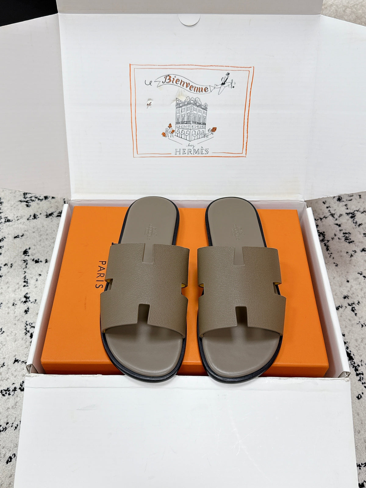 Hermes Izmir Sandal in Epsom Calfskin