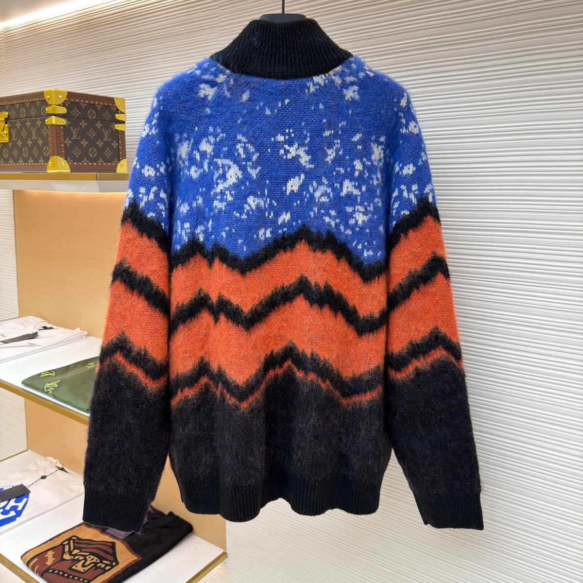 LV 1AFAN3 Chevron Mohair Cardigan