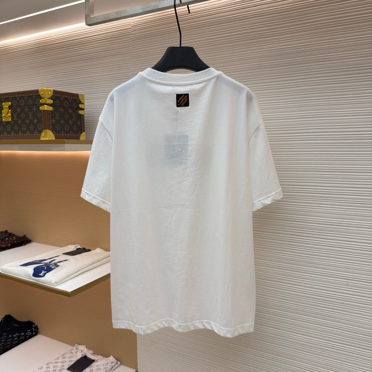 LV 1AKM2N Printed T-Shirt