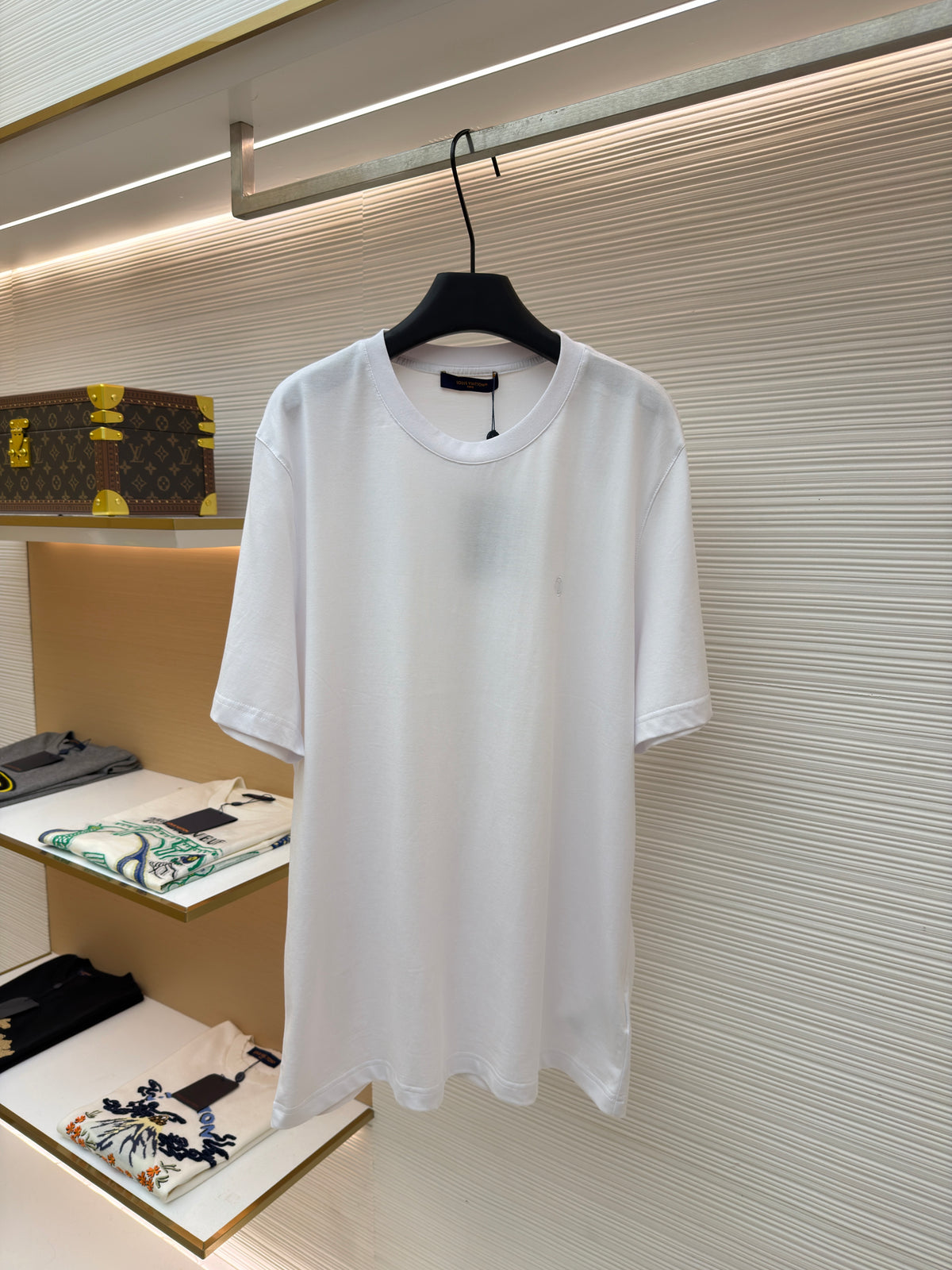 LV 1A1SA5 Classic Logo Cotton T-Shirt
