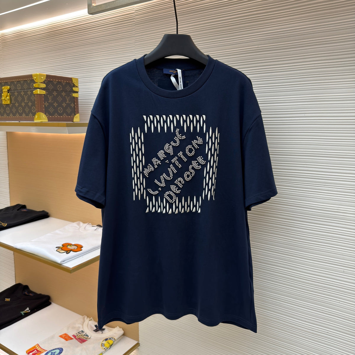 LV 1AFV79 Embroidered Signature Cotton T-Shirt