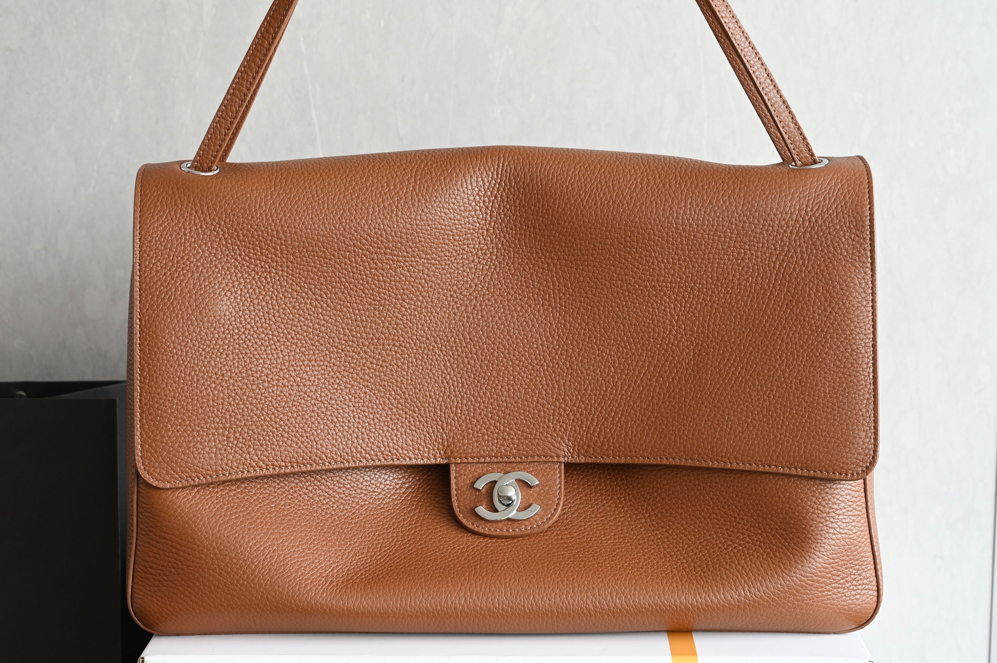 Chanel Maxi Flap Bag in Grained Calfskin AS6233