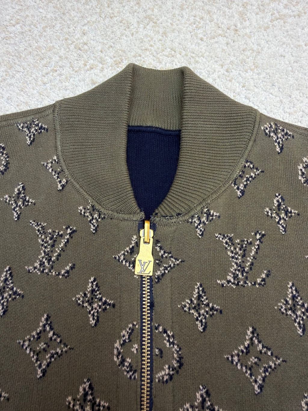 LV 1AKLY9 Reversible Monogram Jacquard Bomber