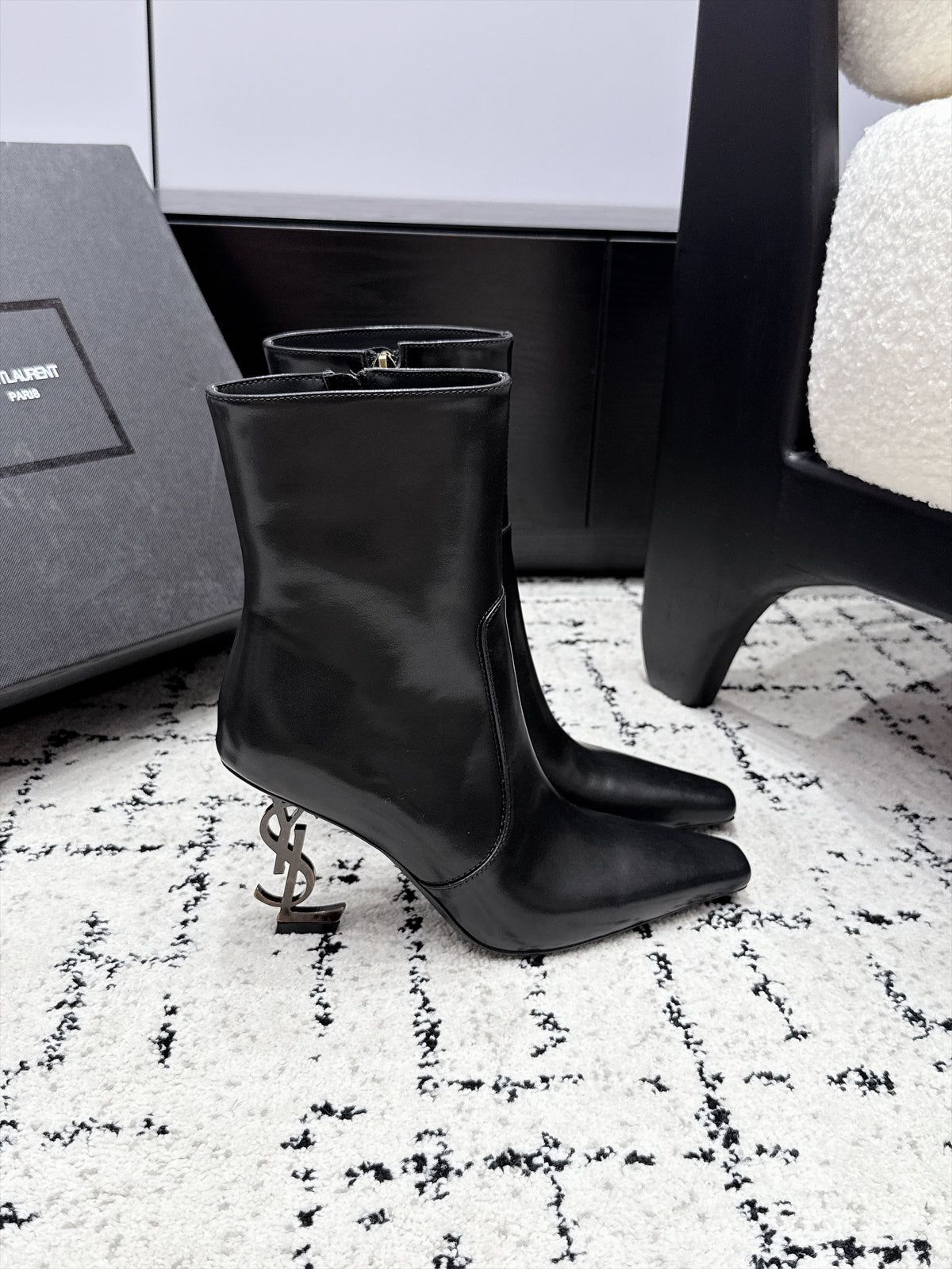 Saint Laurent Opyum Booties In Smooth Leather