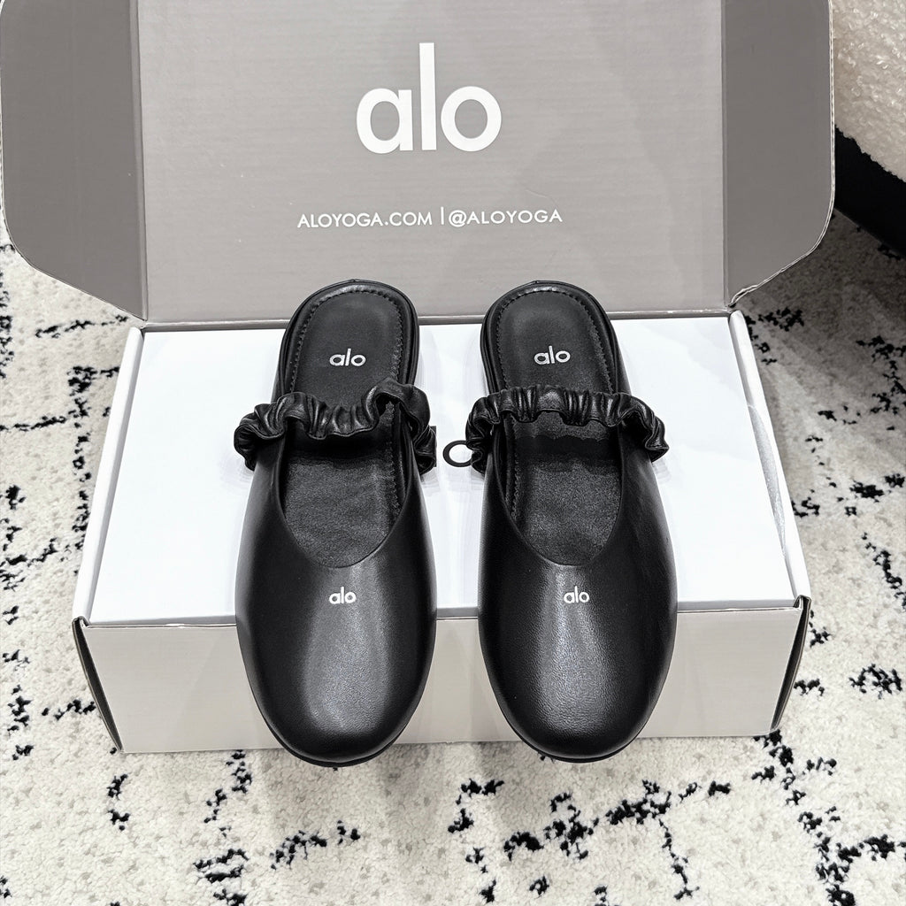 ALO Ballet Mule in Calfskin