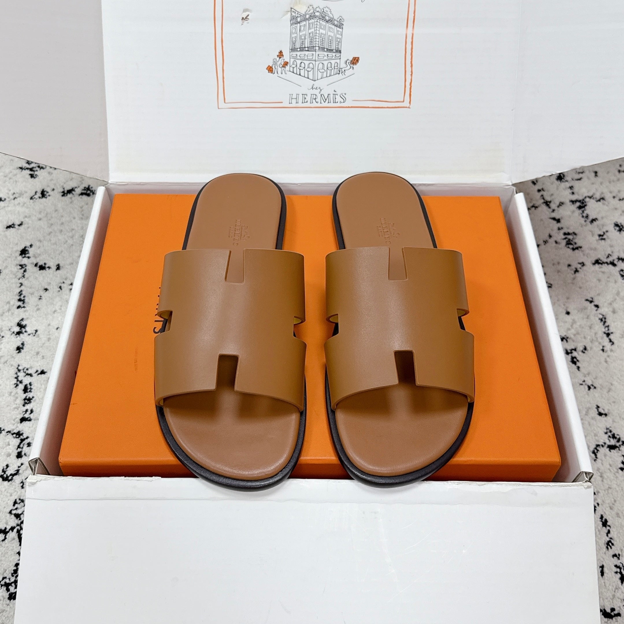 Hermes Izmir Sandal in Smooth Calfskin