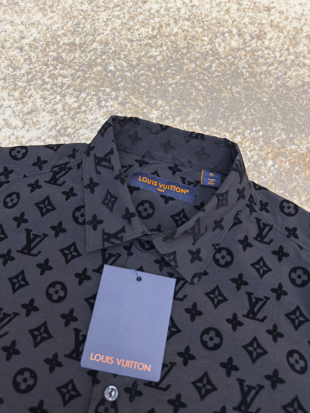 LV 1A979F Flocked Monogram Classic Shirt
