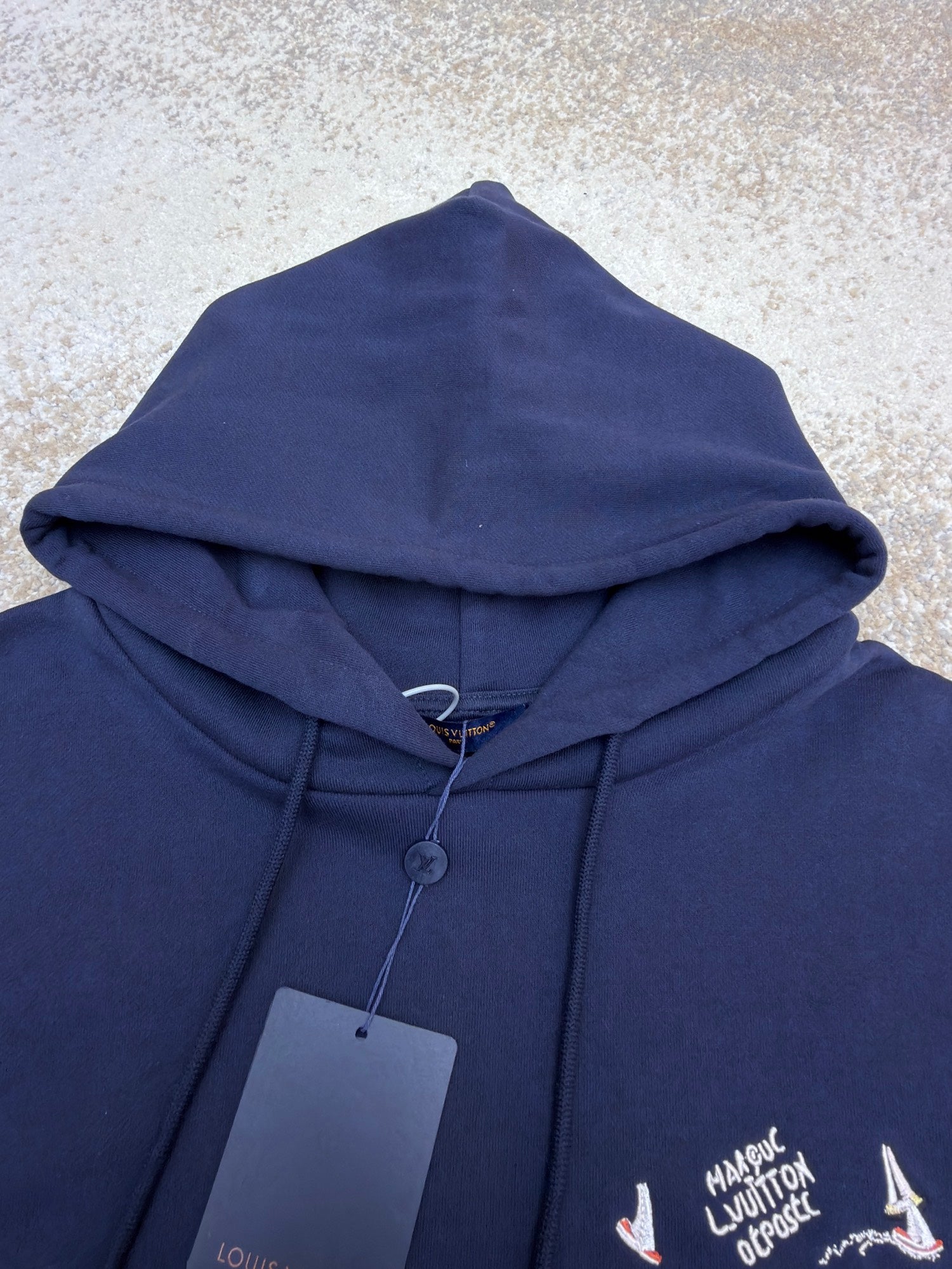 LV 1AHW66 Embroidered Signature Hoodie