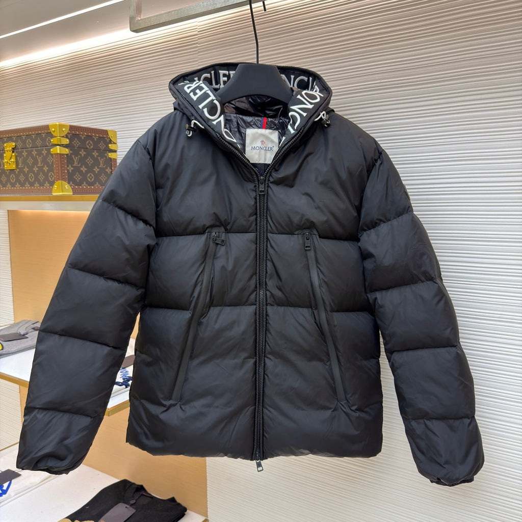 Moncler Montcla Hooded Short Down Jacket