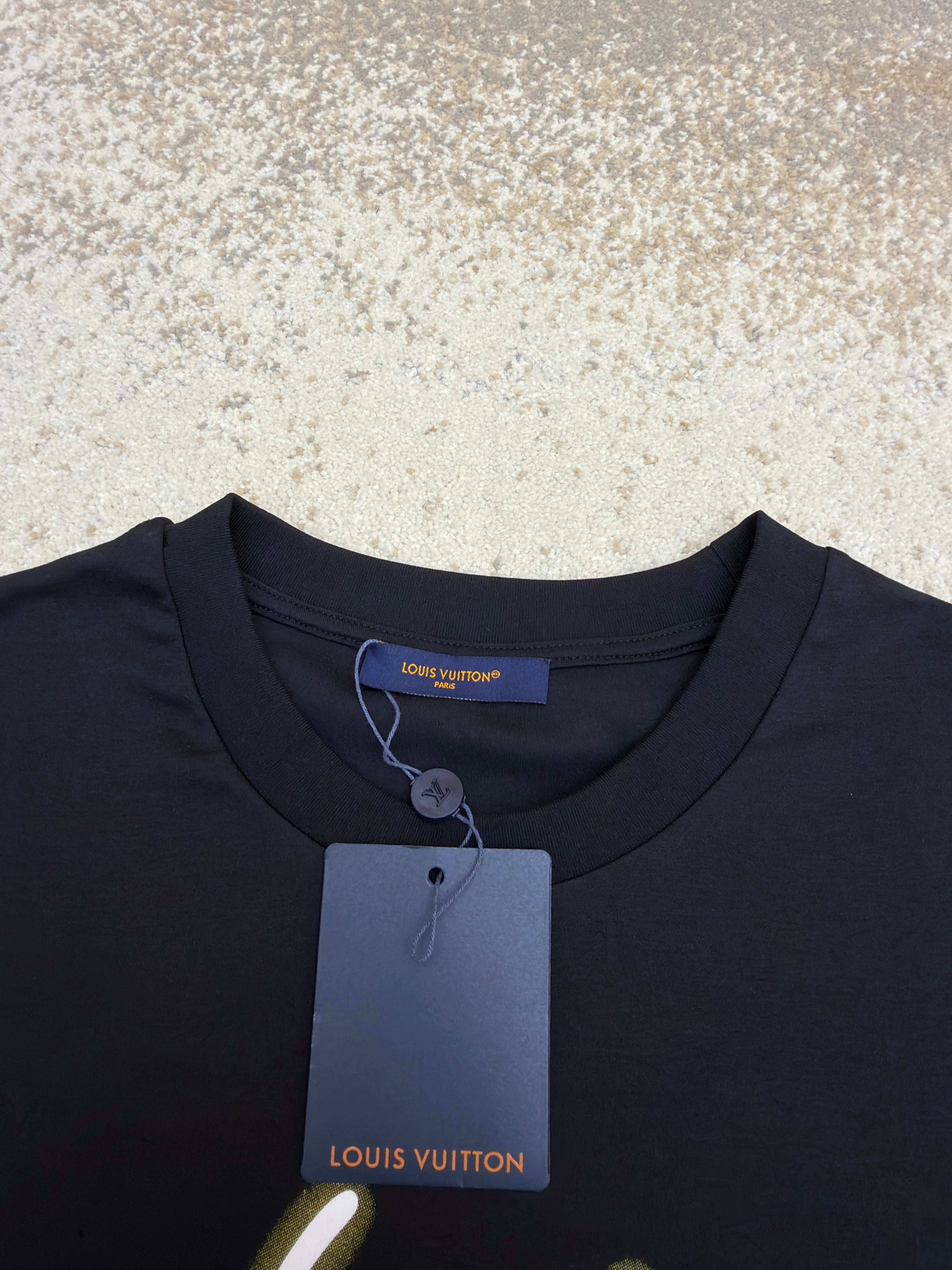 LV 1AIWA4 Glow Signature T-Shirt