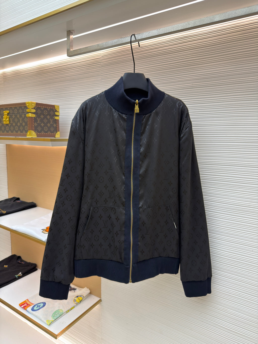 LV 1AK72U Reversible Nylon Hybrid Track Top
