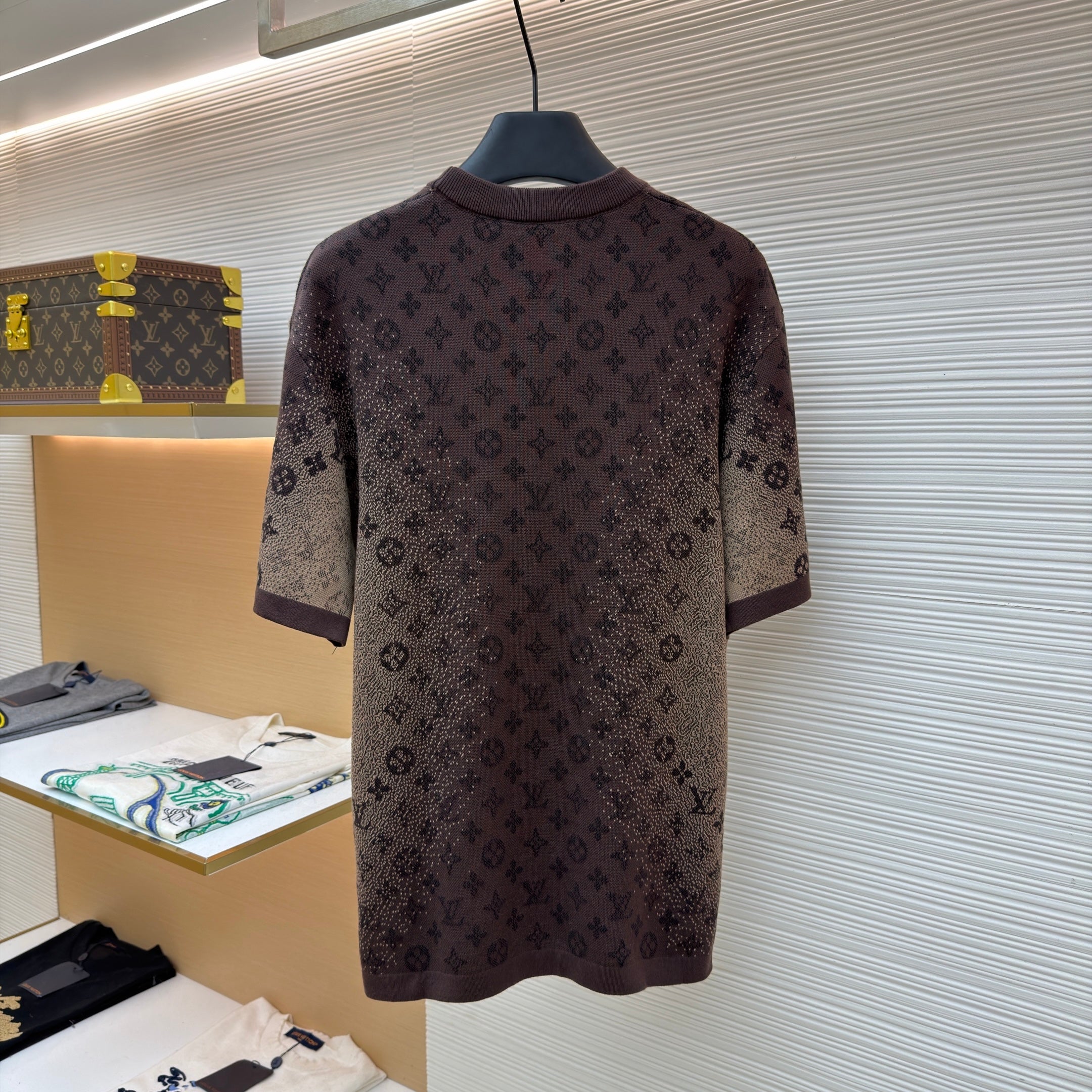 LV 1AJTV1 Monogram Jacquard Short-Sleeved Crewneck