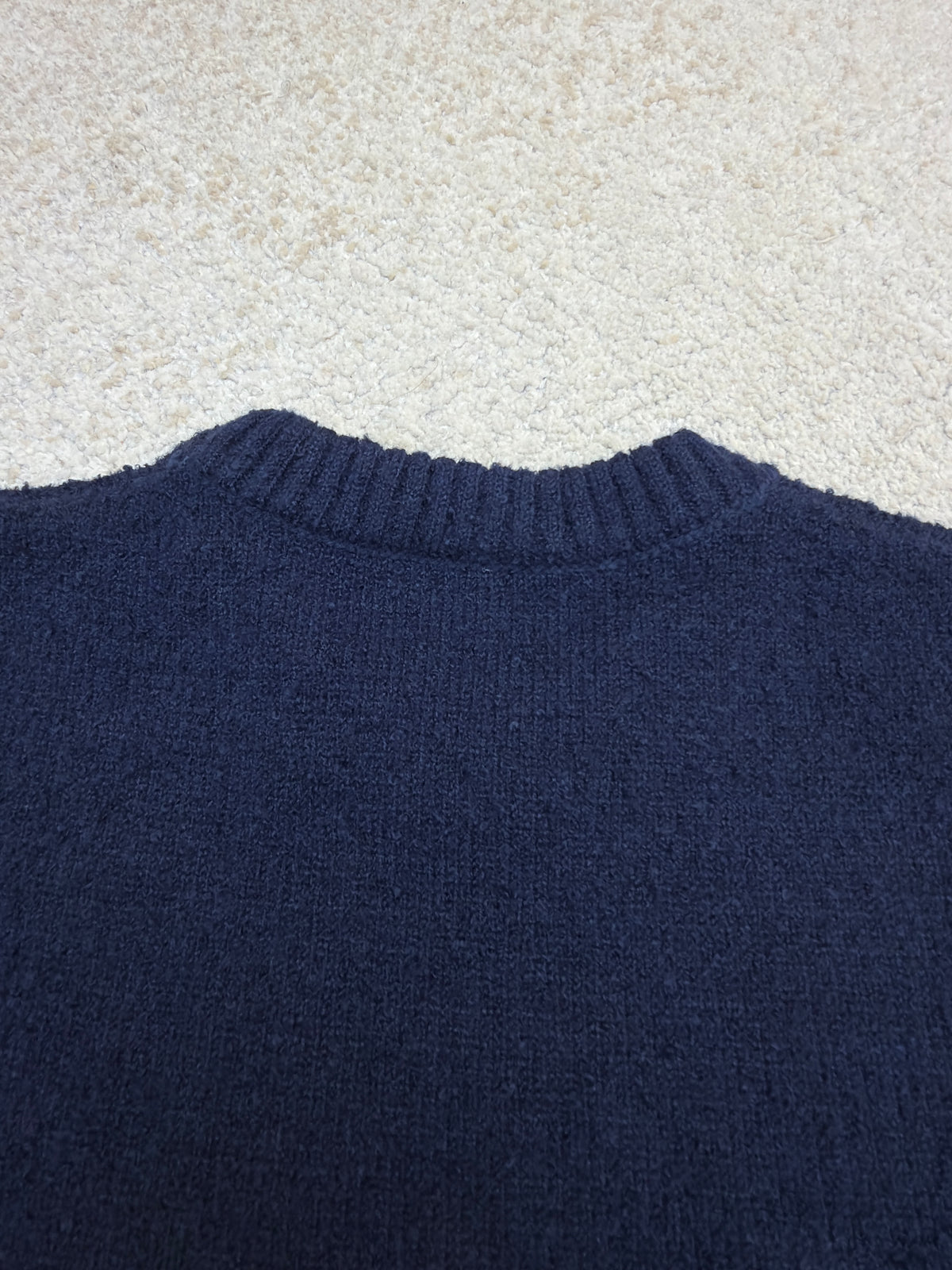 LV 1AKLW8 Embroidered Signature Long-Sleeved Crewneck