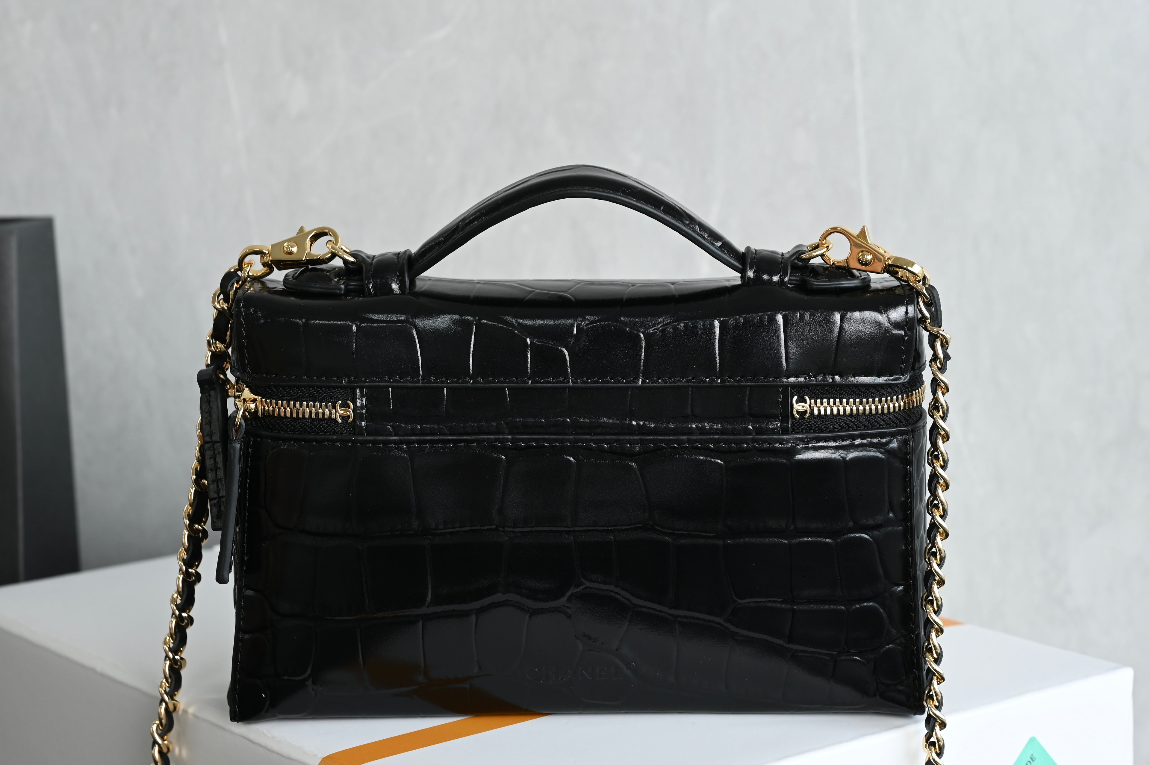 Chanel Vanity with Chain in Croc Embossed Calfskin