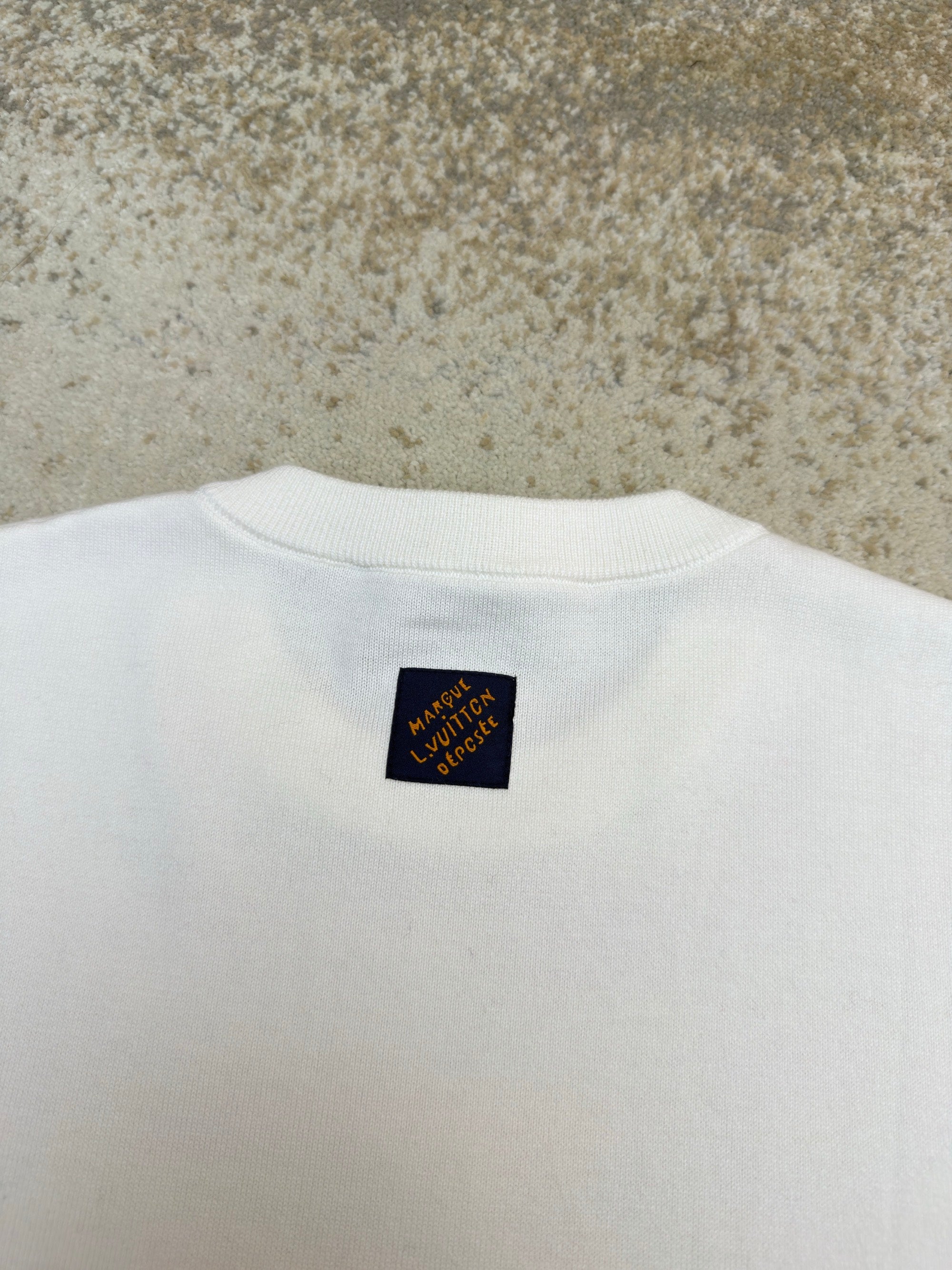LV 1AK6ZF Short-Sleeved Signature Patch Crewneck