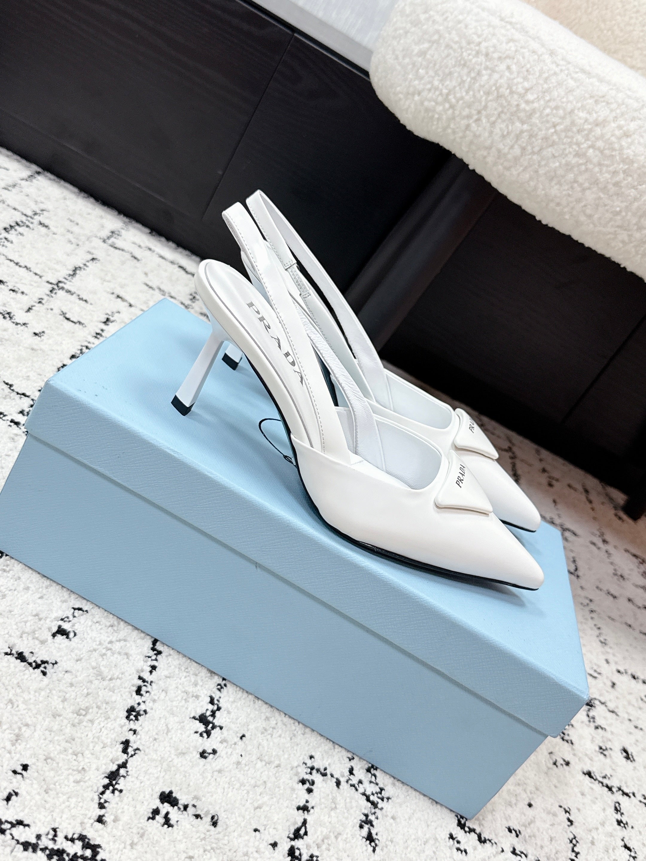 Prada Triangle Slingback Pump in Patent Calfskin