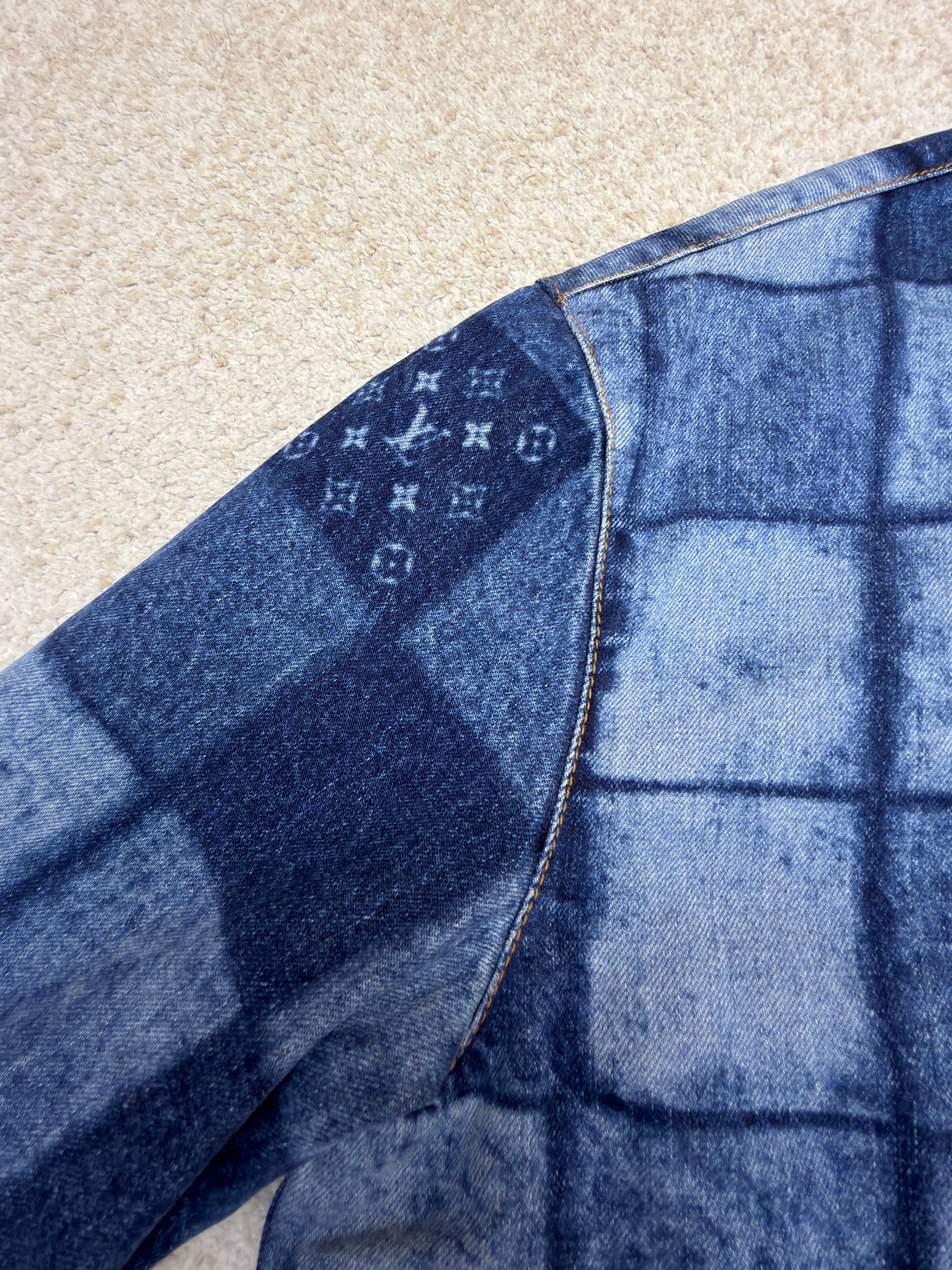 LV 1AK6J4 Lasered Signature Patchwork Denim Blouson