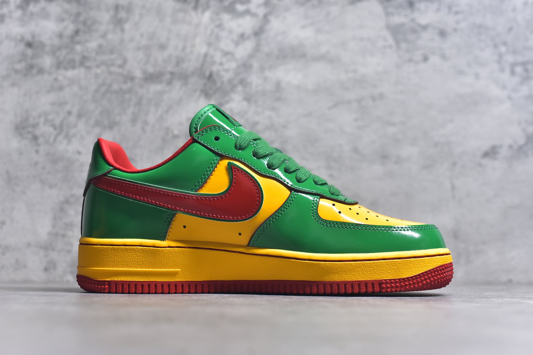 Nike x Lil Yachty Air Force 1 Lucky Green IH4383-300