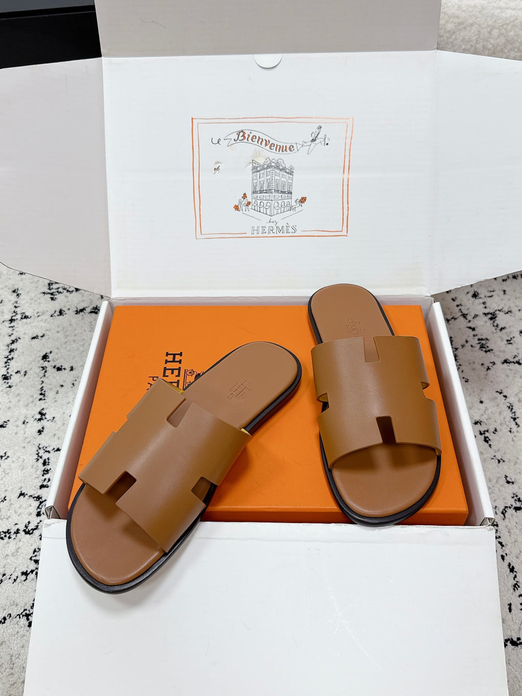Hermes Izmir Sandal in Smooth Calfskin