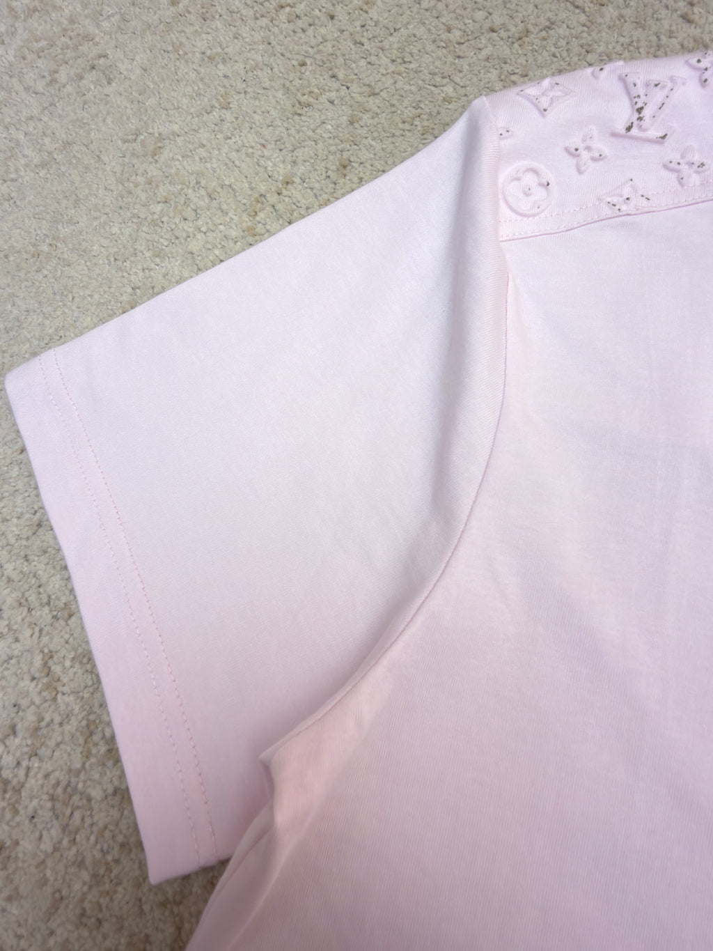 LV 1AKORJ Short-Sleeved Reflective Signature T-Shirt