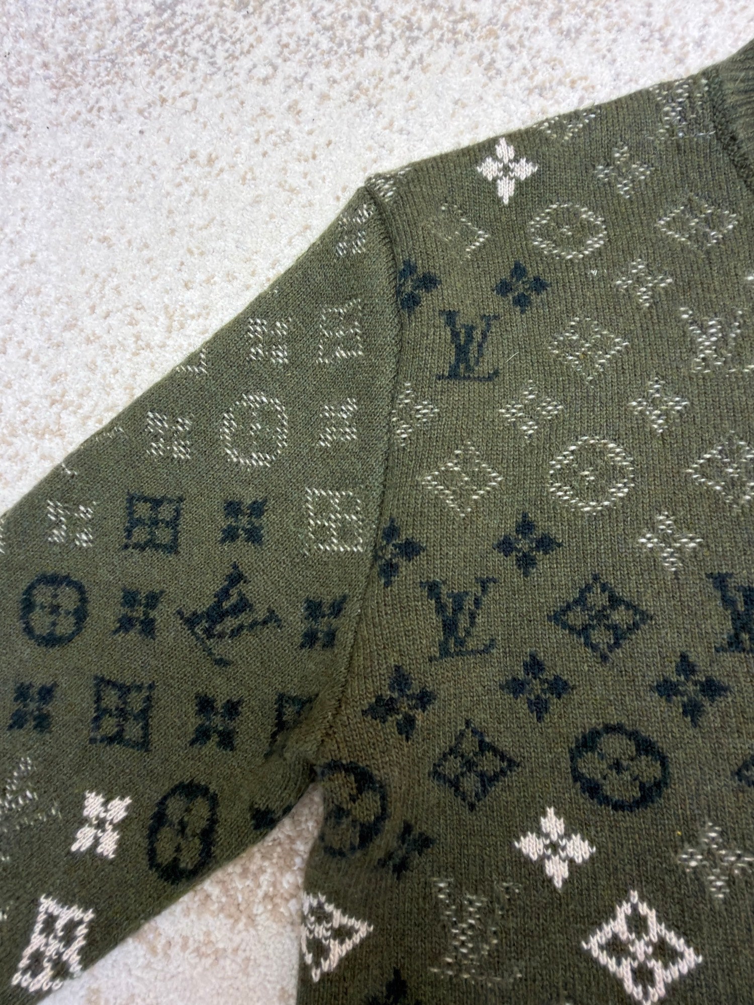 LV 1AJBTJ Monogram Pullover