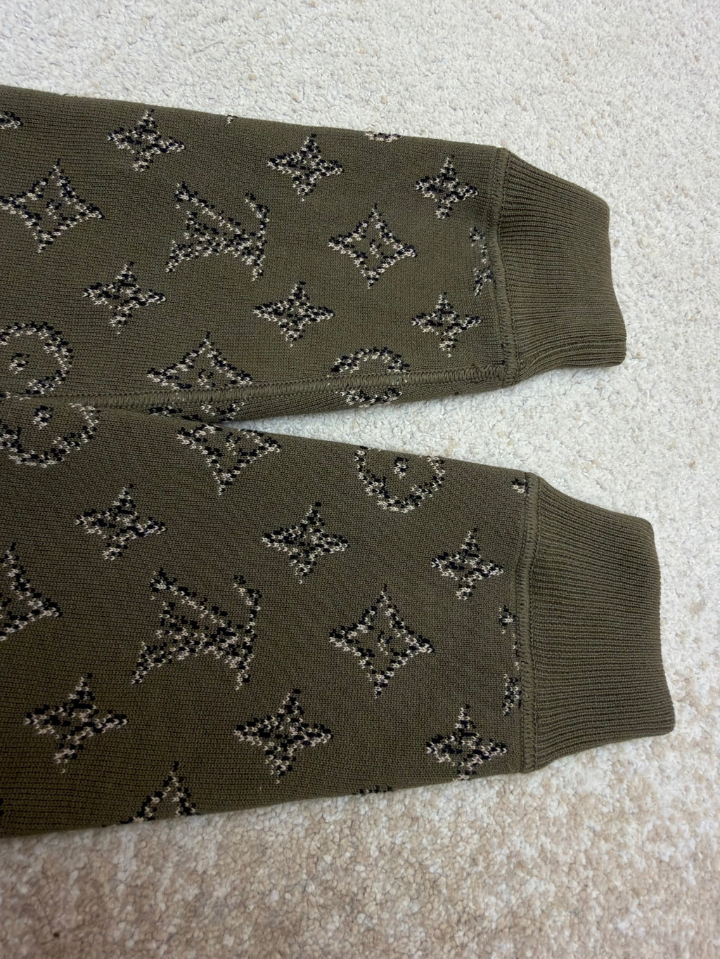 LV 1AKLY9 Reversible Monogram Jacquard Bomber