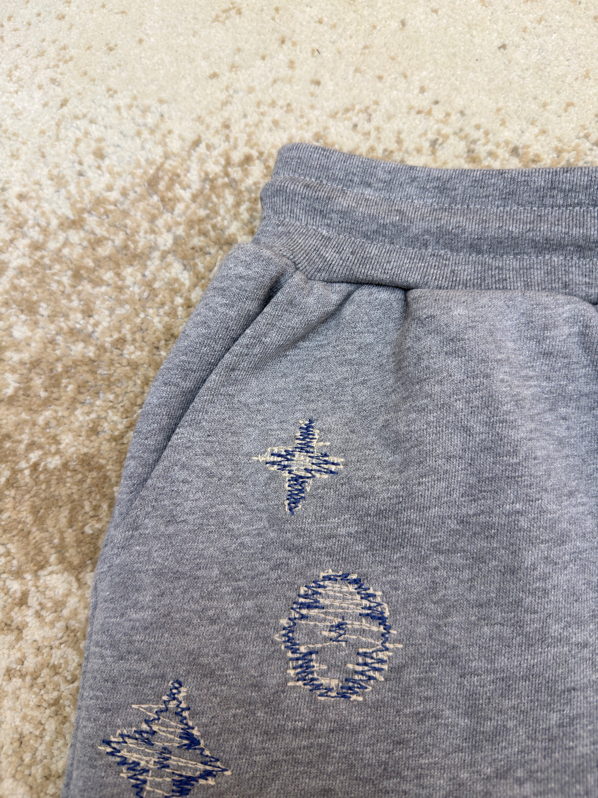 LV 1AK7FR Embroidered Signature Shorts