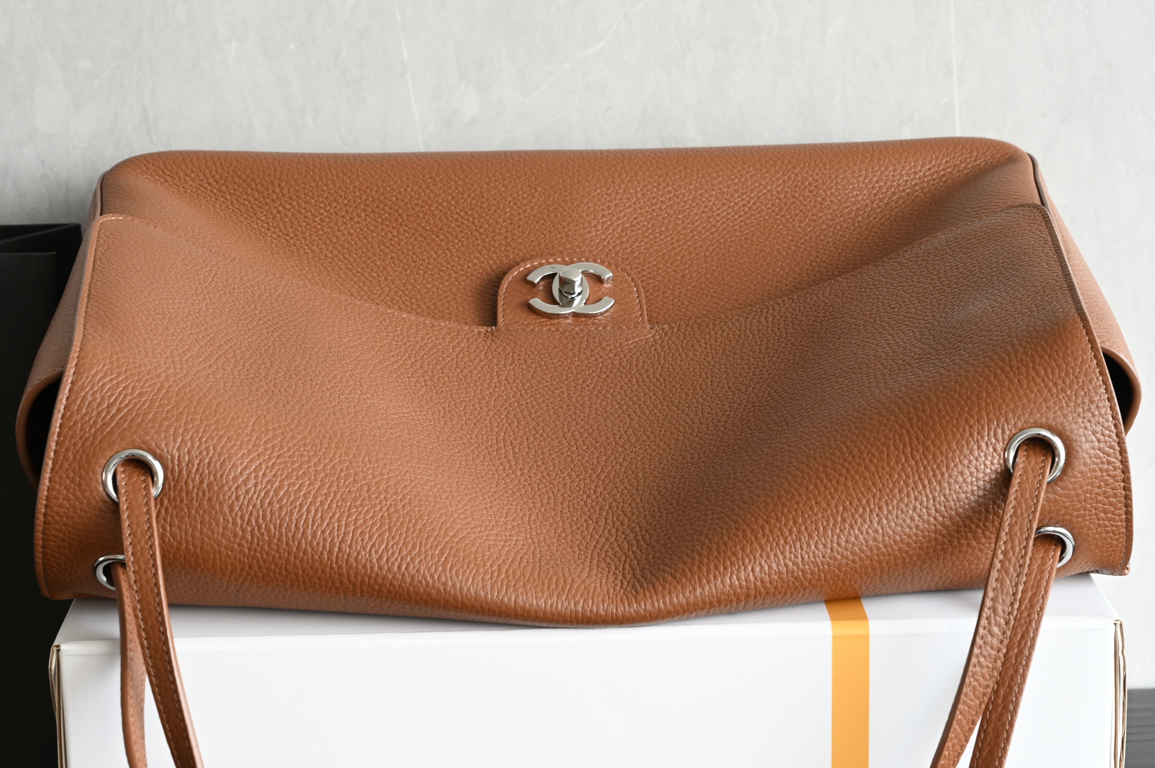 Chanel Maxi Flap Bag in Grained Calfskin AS6233