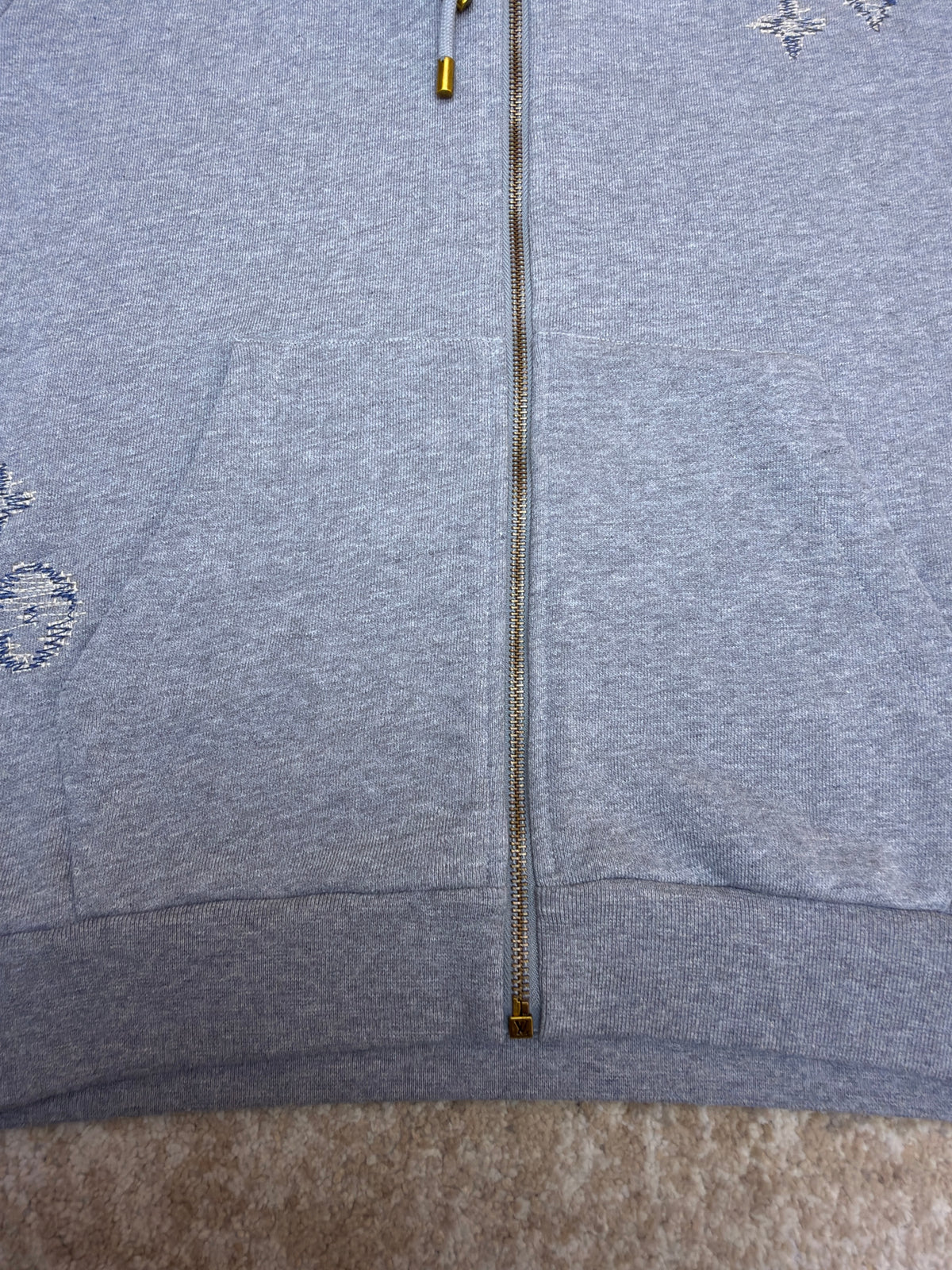 LV 1AK7FH Embroidered Signature Zipped Hoodie