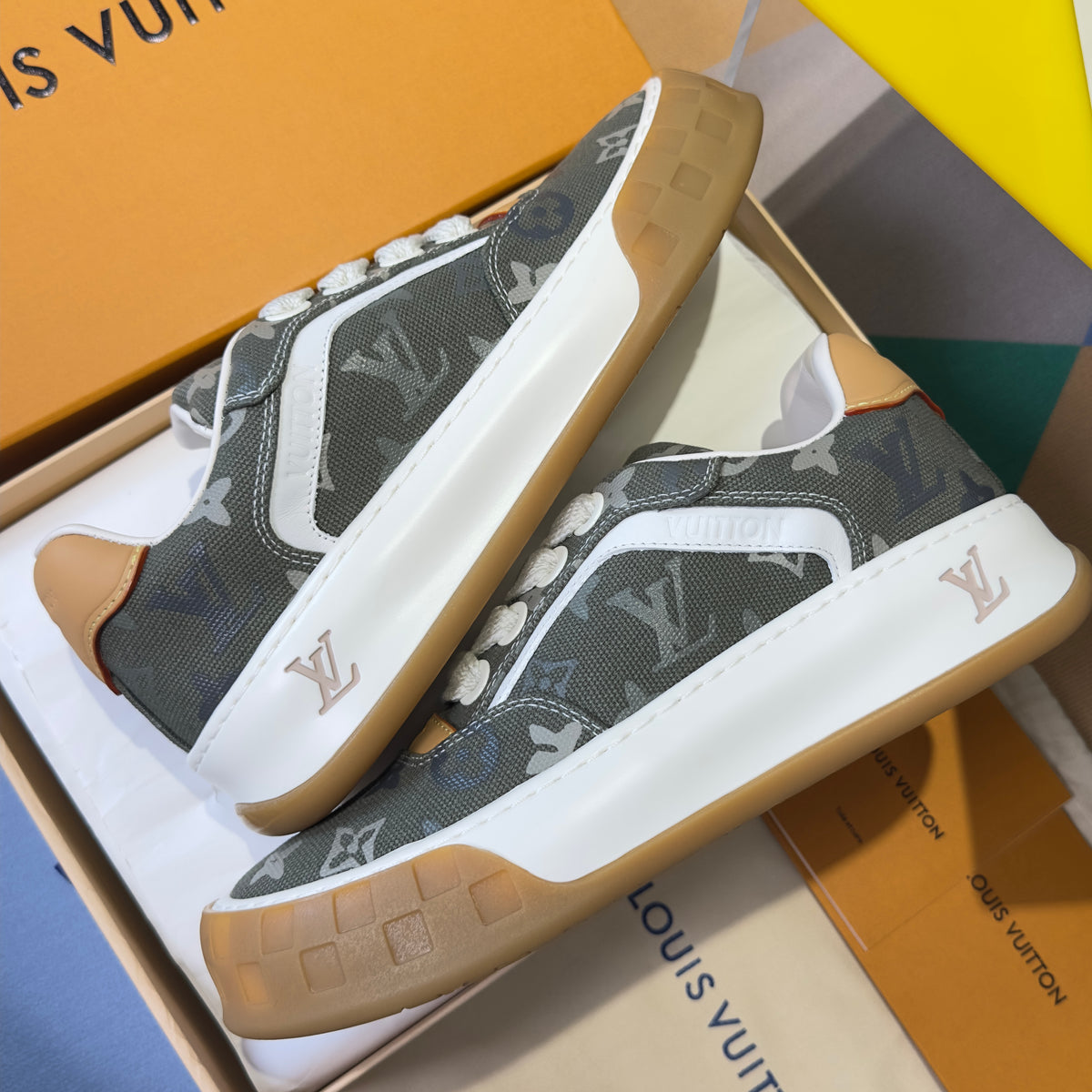 LV Tilted Sneaker 1AJCWC