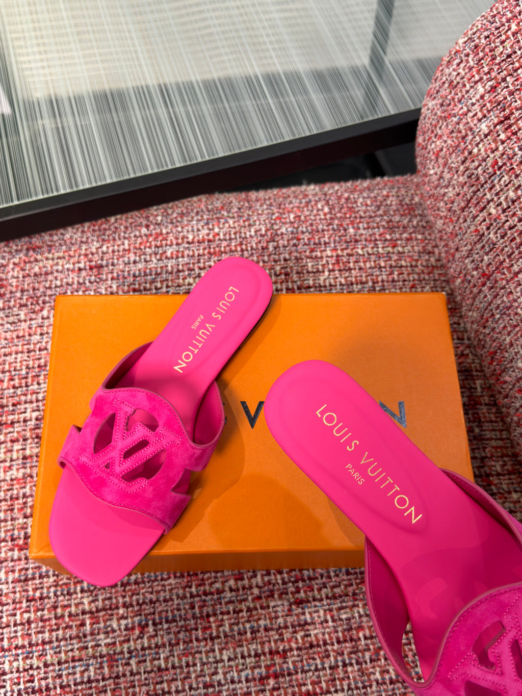 LV Isola Flat Mule