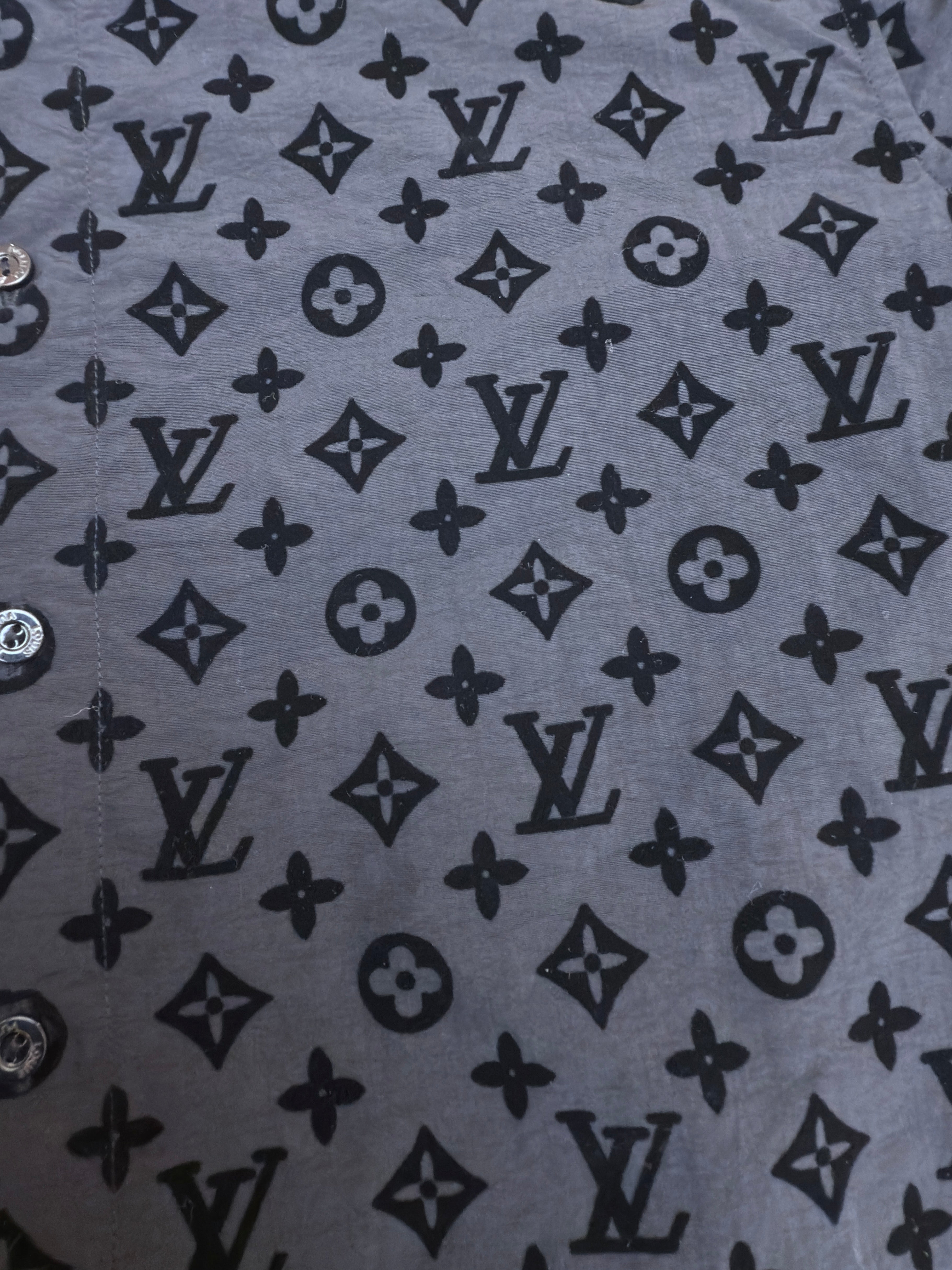 LV 1A979F Flocked Monogram Classic Shirt