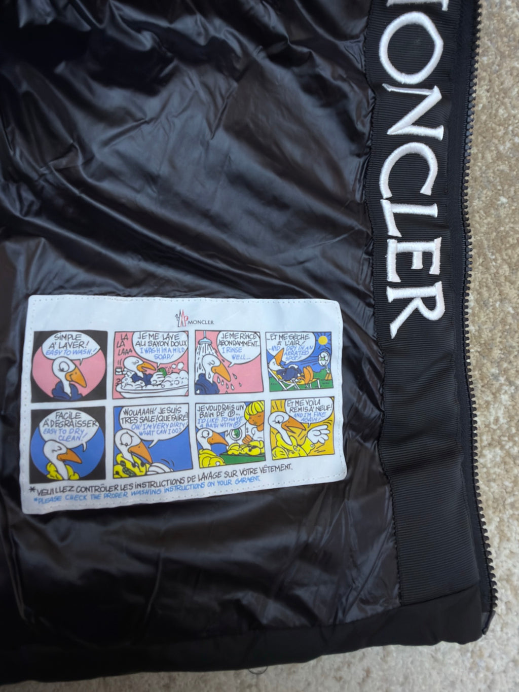 Moncler Montcla Hooded Short Down Jacket