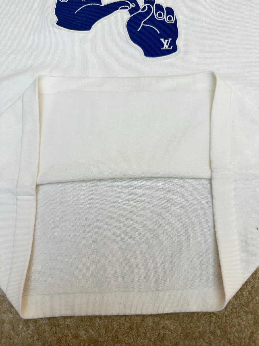 LV 1AK6ZF Short-Sleeved Signature Patch Crewneck