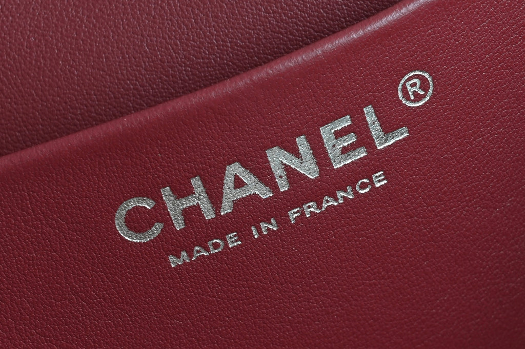 Chanel Maxi Flap Bag in Grained Calfskin AS6233