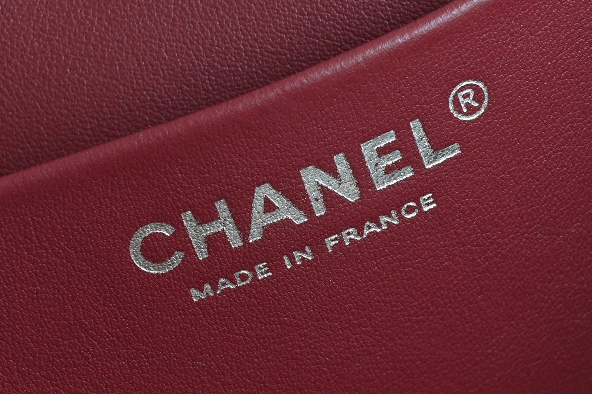 Chanel Maxi Flap Bag in Grained Calfskin AS6233