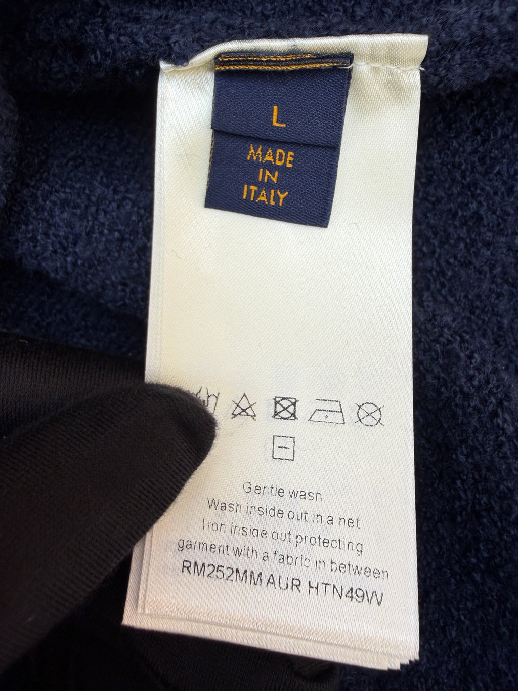 LV 1AKLW8 Embroidered Signature Long-Sleeved Crewneck