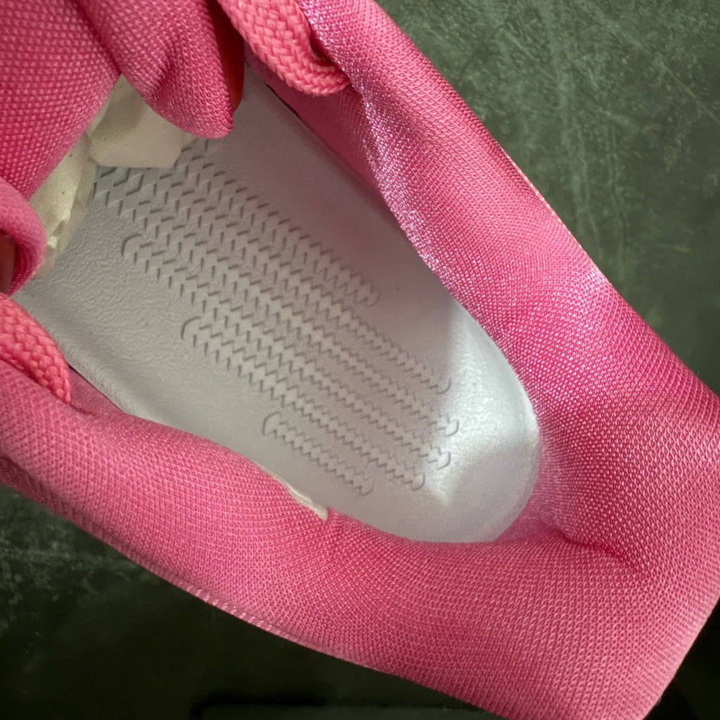 Nike Kobe 9 EM Low Protro Kay Yow Think Pink HQ4995-600