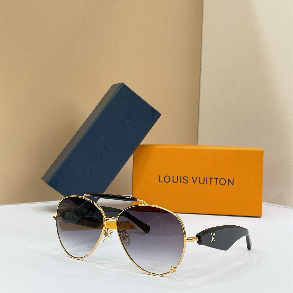 LV Sunglasses Z3462U