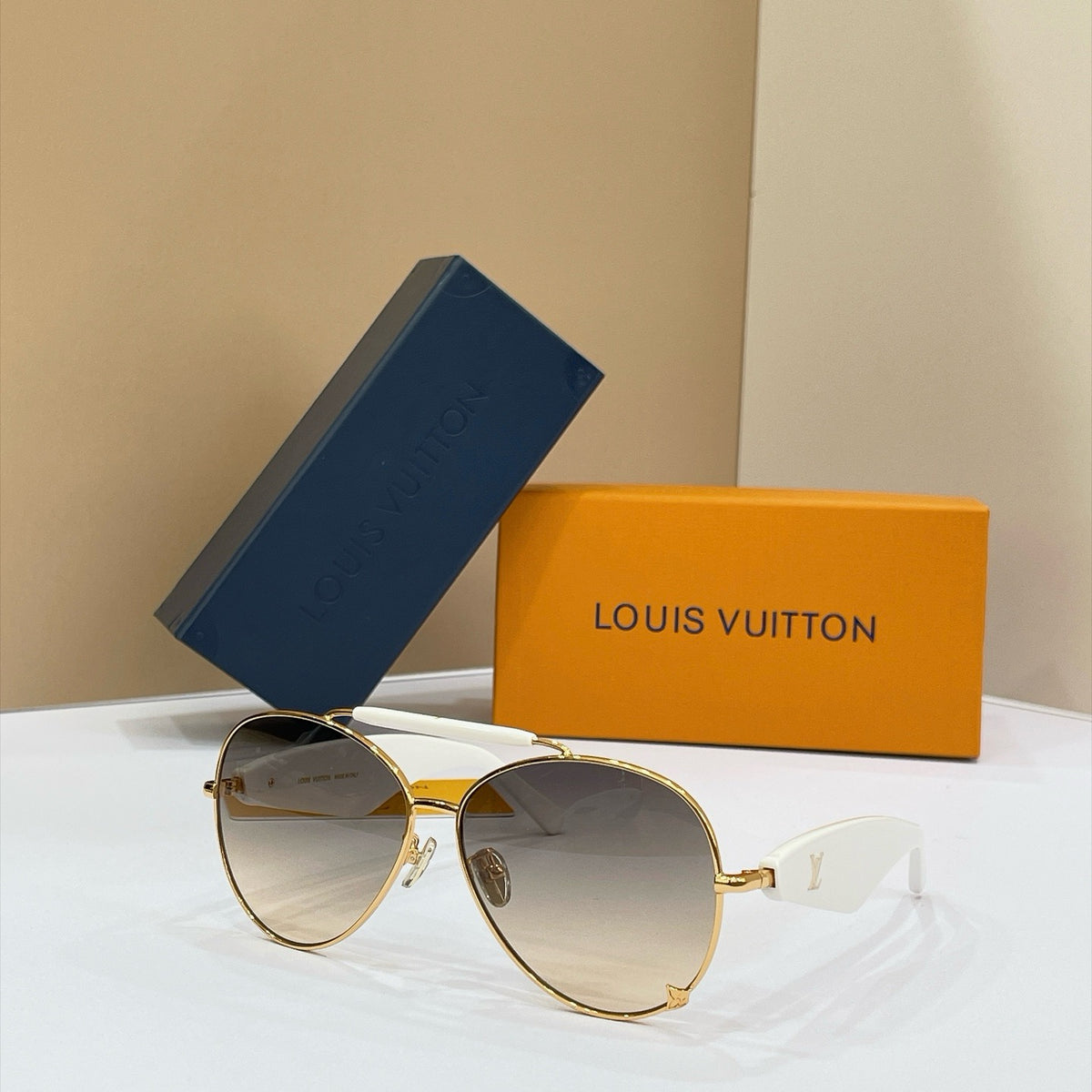 LV Sunglasses Z3462U