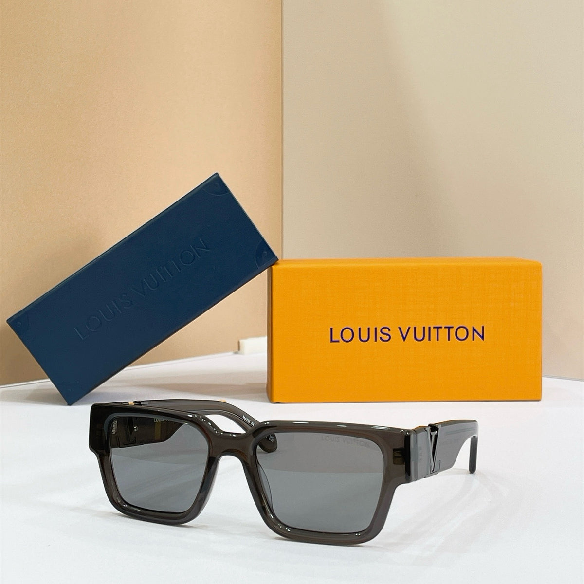 LV Sunglasses Z2178E