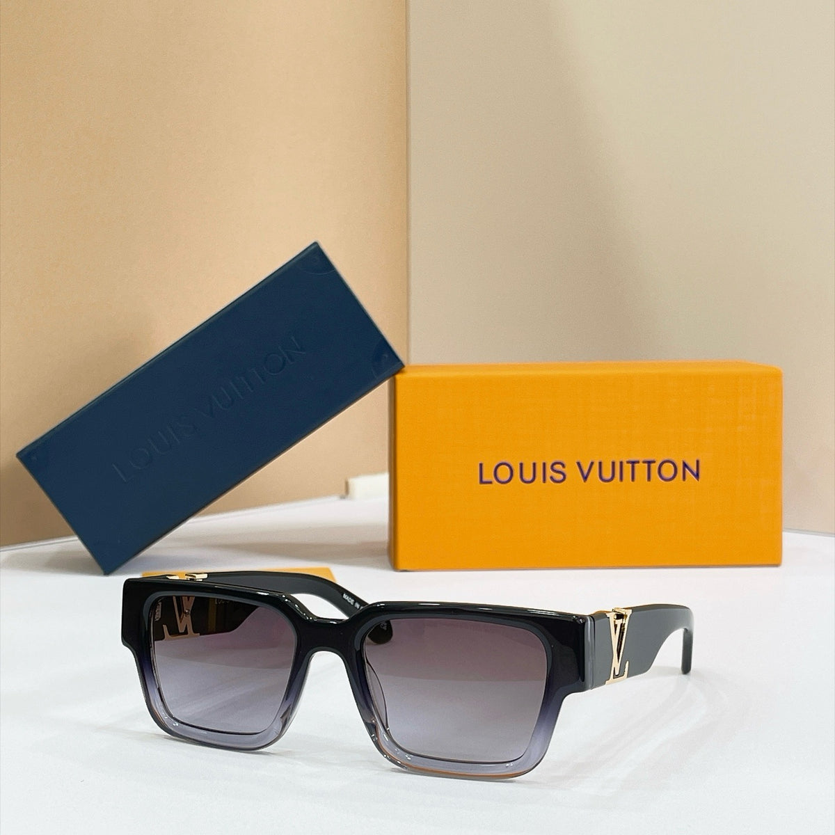 LV Sunglasses Z2178E