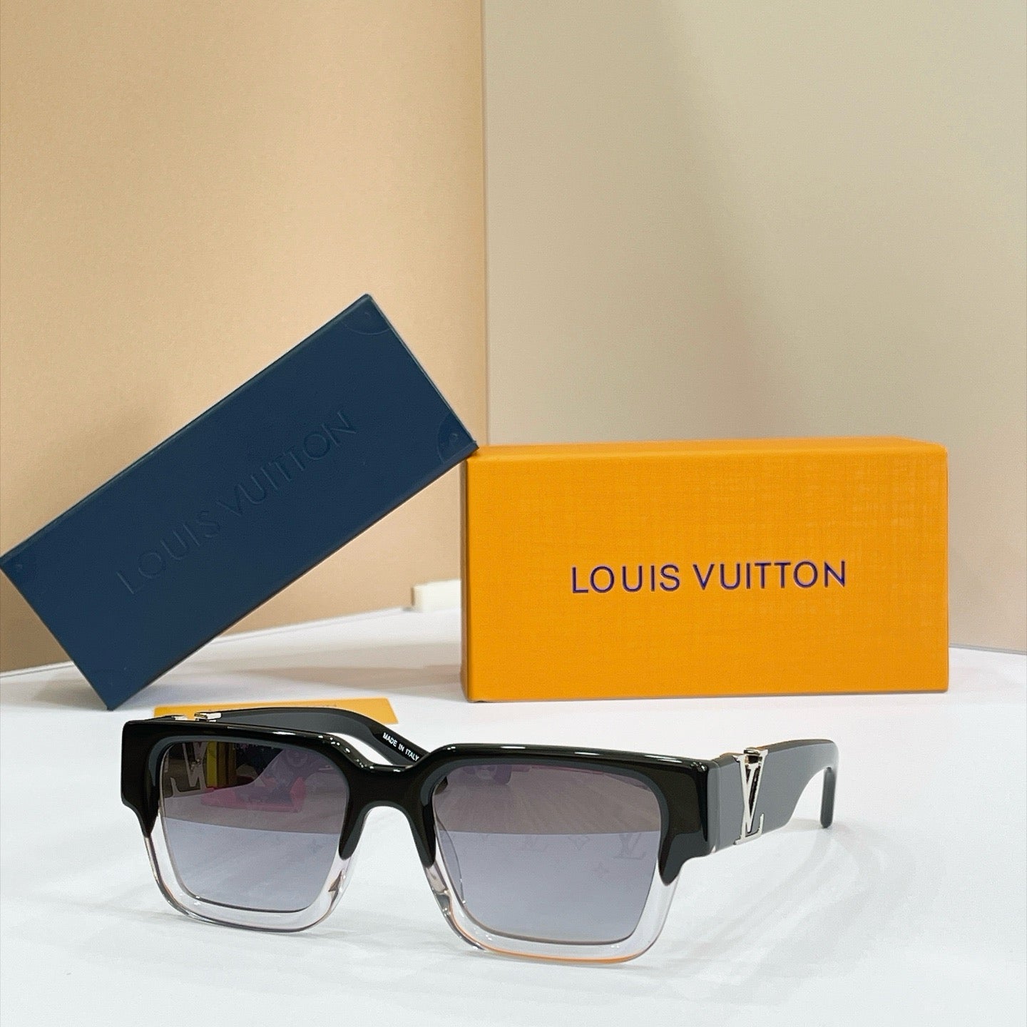 LV Sunglasses Z2178E