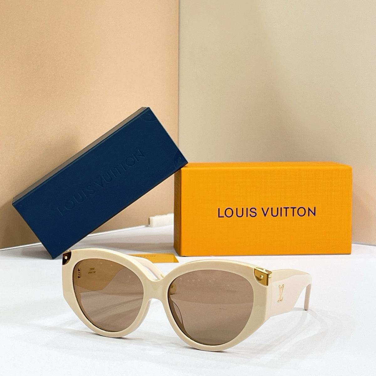 LV Sunglasses Z3340W