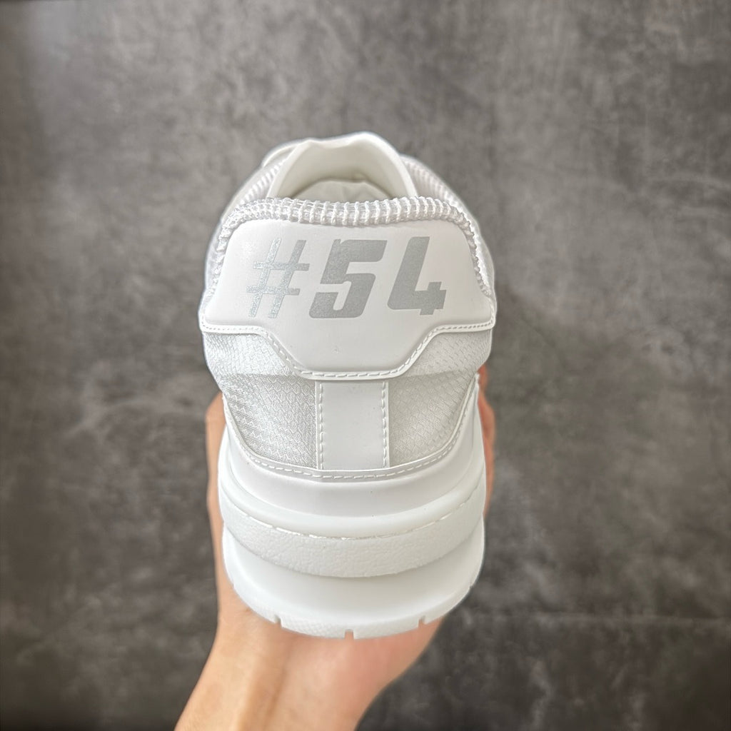 LV Trainer Sneaker 1AJVU5