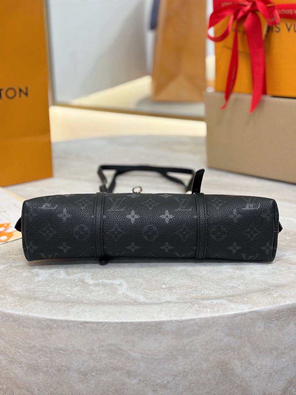 LV Squire East-West M3A167
