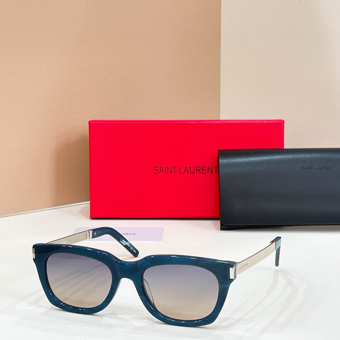 Saint Laurent Sunglasses SL582