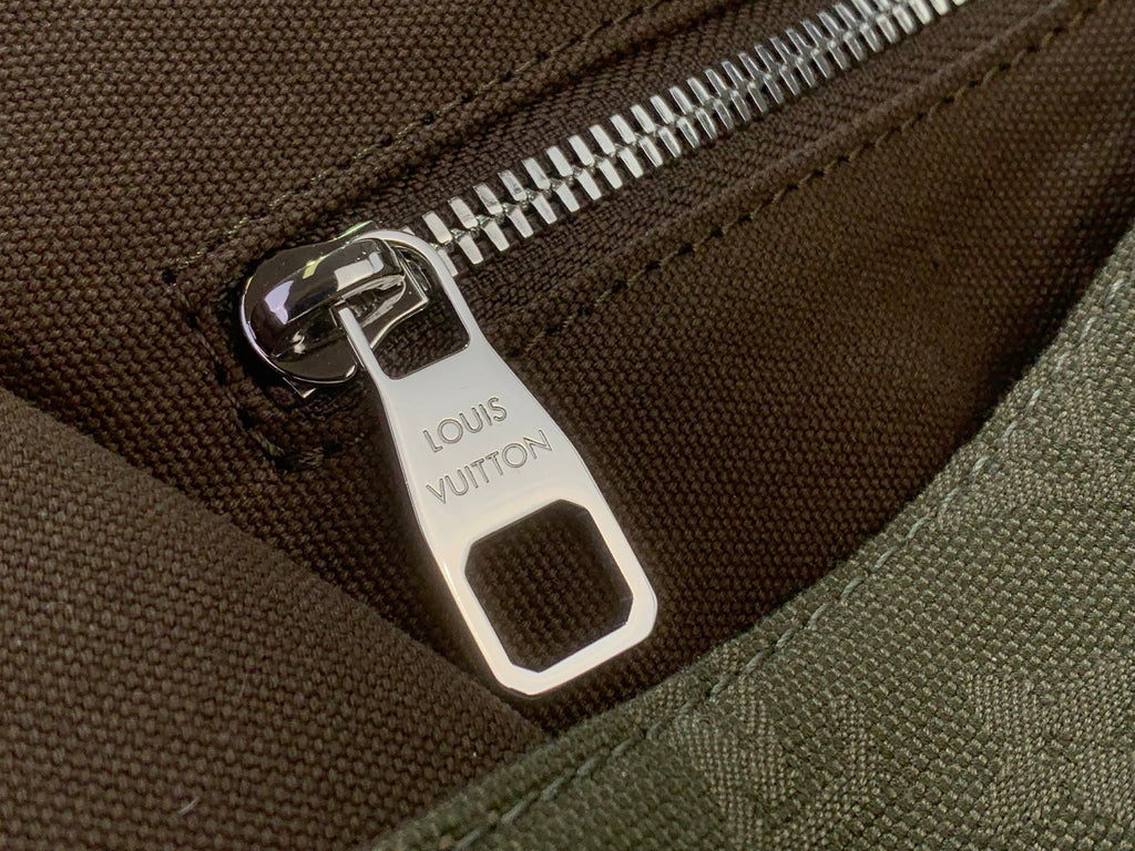 LV Jet Lag Bag MM M29718