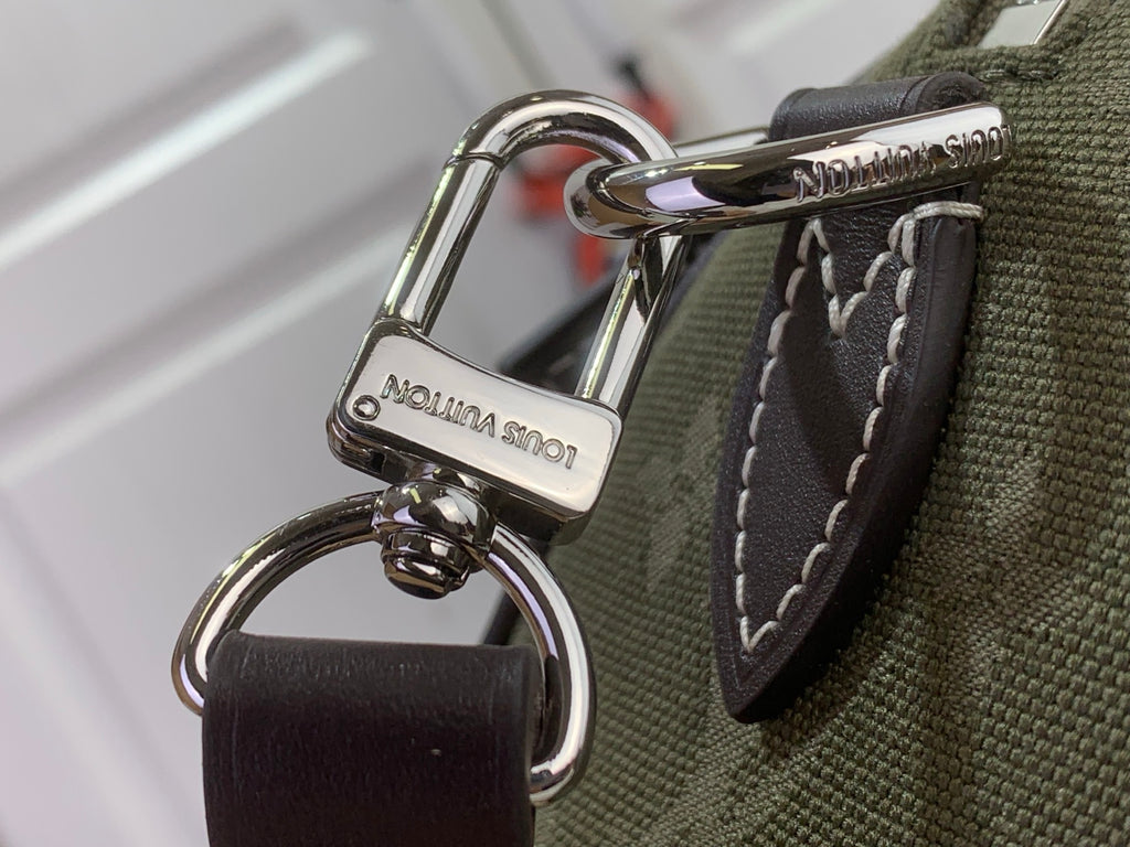 LV Speedy 18 Bandoulière M2A609